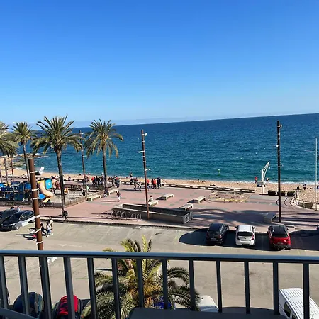 With Sea View *